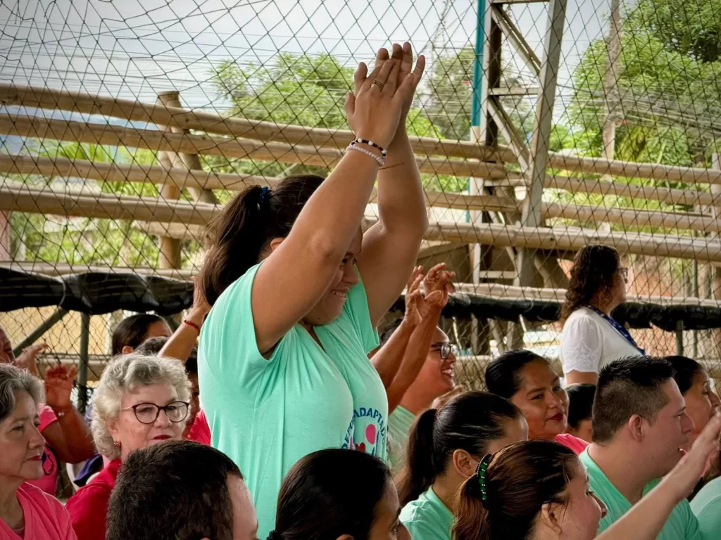 Jurgen camina de nuevo: Una historia que inspira en el día de la discapacidad